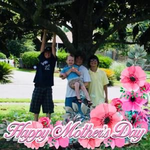 Meet your Posher, Summer